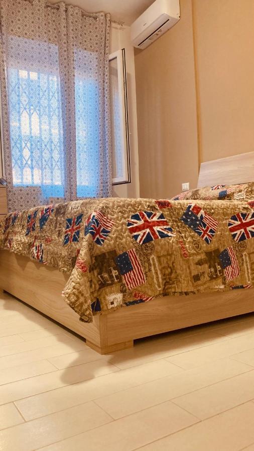 La Casa Di Marta Apartment Корсико Екстериор снимка